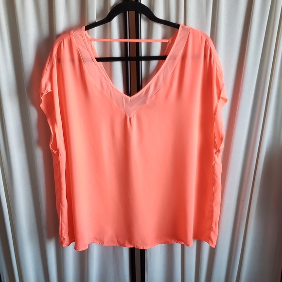 torrid Tops - Torrid size 0 zero Tangerine short sleeve blouse